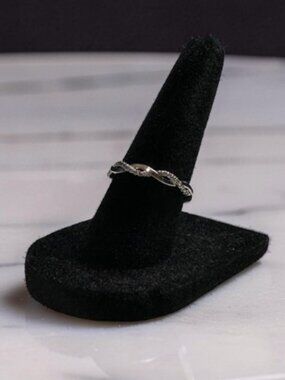 Cubic Zirconia Twisted Band Ring Size 5.75